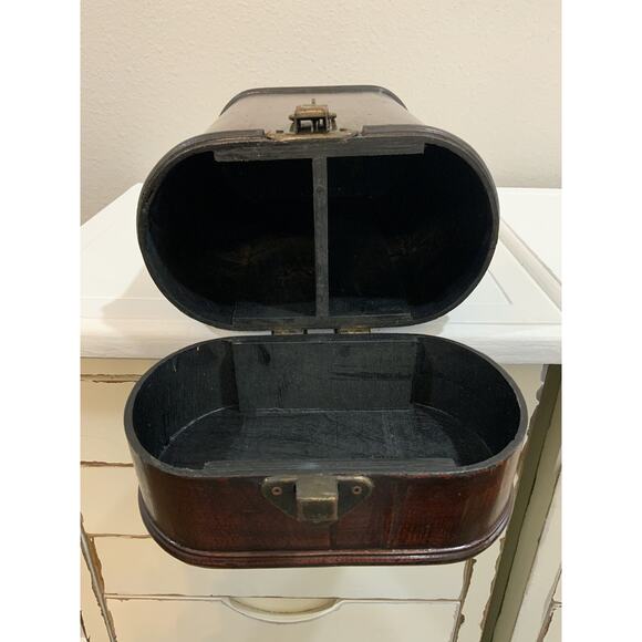 VTG Bombay Co Wooden 2 Bottle Wine Liquor Box Tabletop Hinged Mahogany Wood - Picture 10 of 10